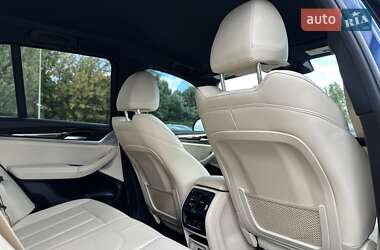 Внедорожник / Кроссовер BMW X3 2020 в 