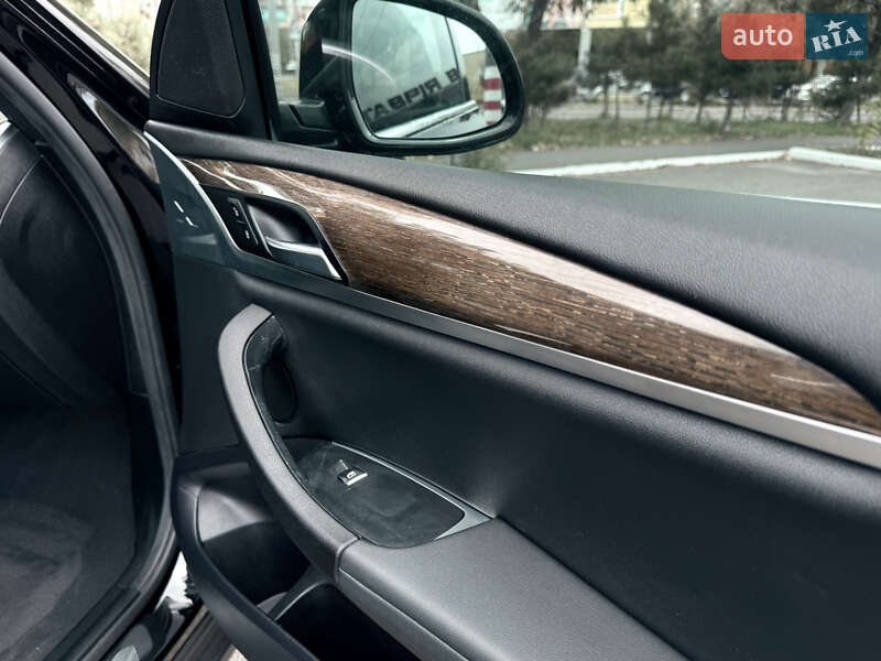 Позашляховик / Кросовер BMW X3 2018 в Одесі фото 38 Позашляховик / Кросовер BMW X3 2018 в Одесі