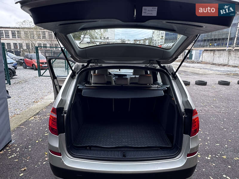 Внедорожник / Кроссовер BMW X3 2013 в Киеве