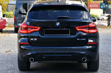 Внедорожник / Кроссовер BMW X3 2021 в 