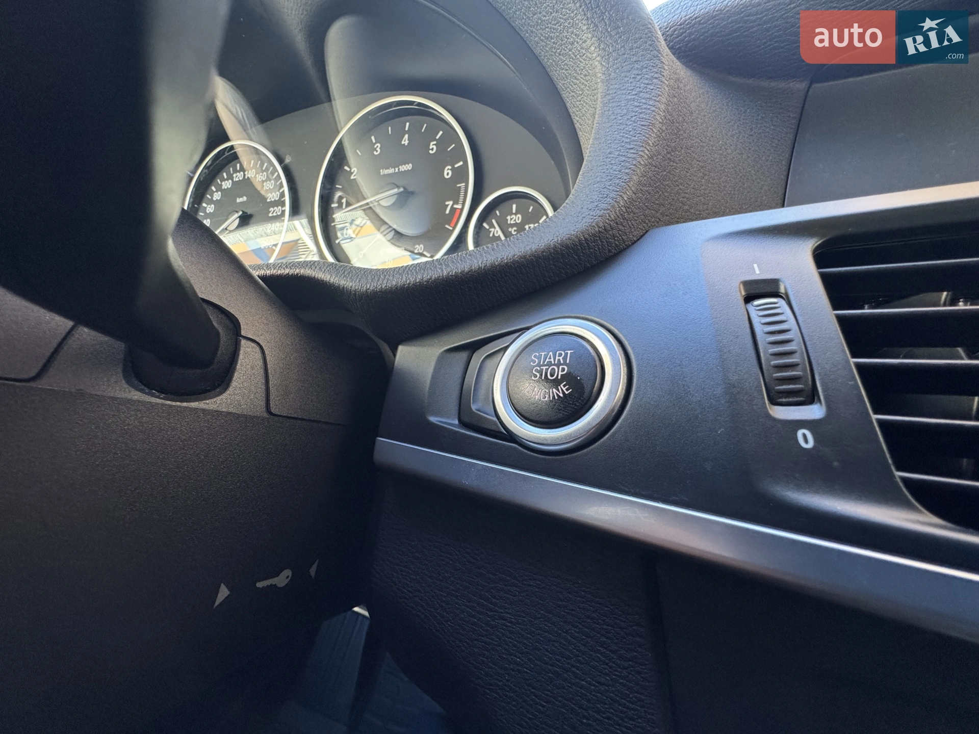 2011 BMW X3 - мініатюра 33