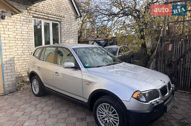 Внедорожник / Кроссовер BMW X3 2004 в Харькове