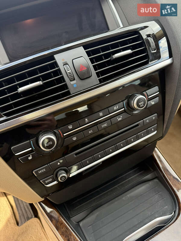 Позашляховик / Кросовер BMW X3 2015 в Києві