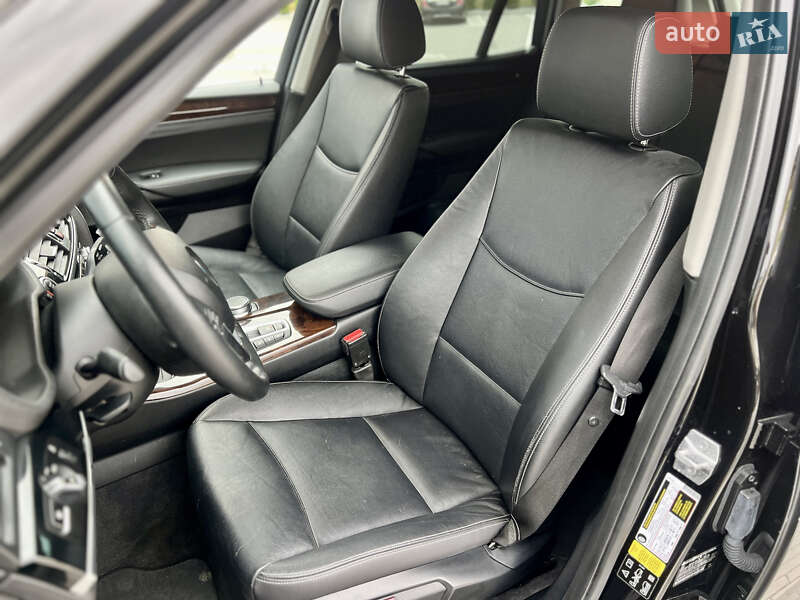 Позашляховик / Кросовер BMW X3 2017 в Рівному