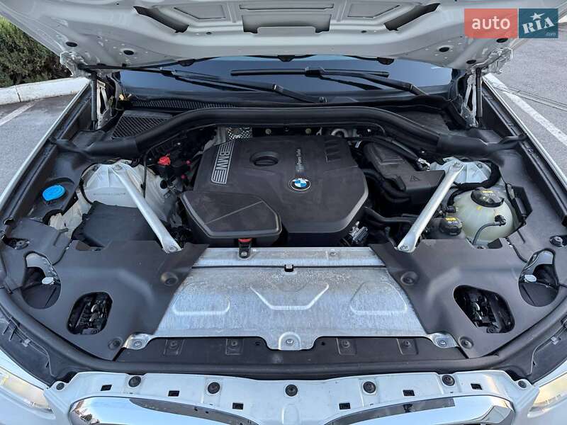 Внедорожник / Кроссовер BMW X3 2017 в Кременчуге