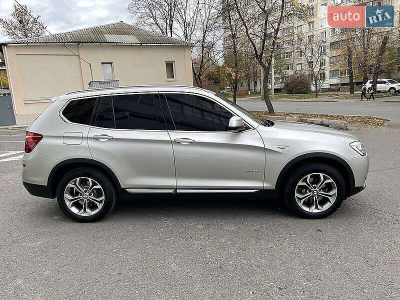 Внедорожник / Кроссовер BMW X3 2014 в Каменском