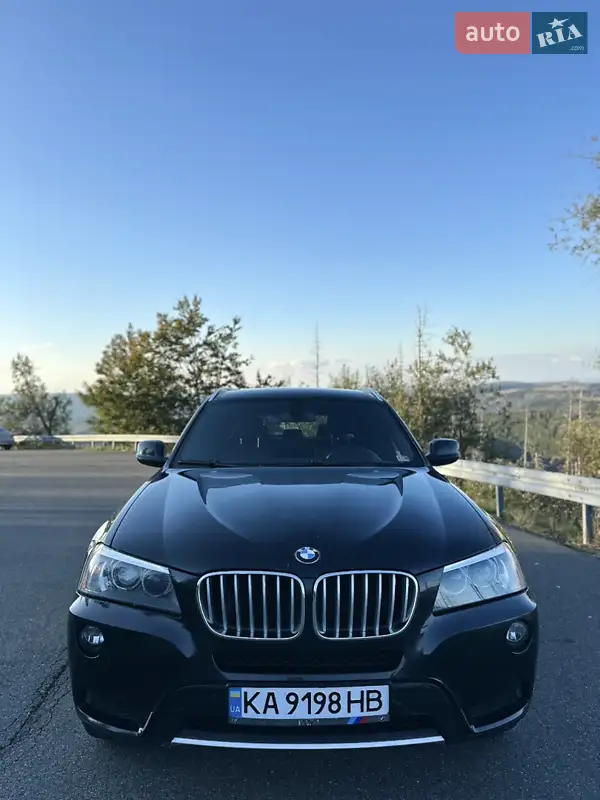 BMW X3 2011