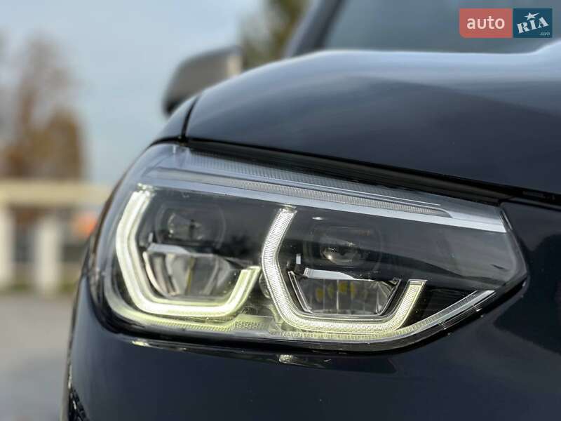 Внедорожник / Кроссовер BMW X3 2019 в Киеве