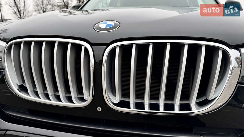 Внедорожник / Кроссовер BMW X3 2015 в Киеве