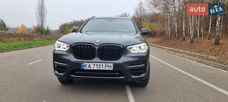 Внедорожник / Кроссовер BMW X3 2018 в Киеве