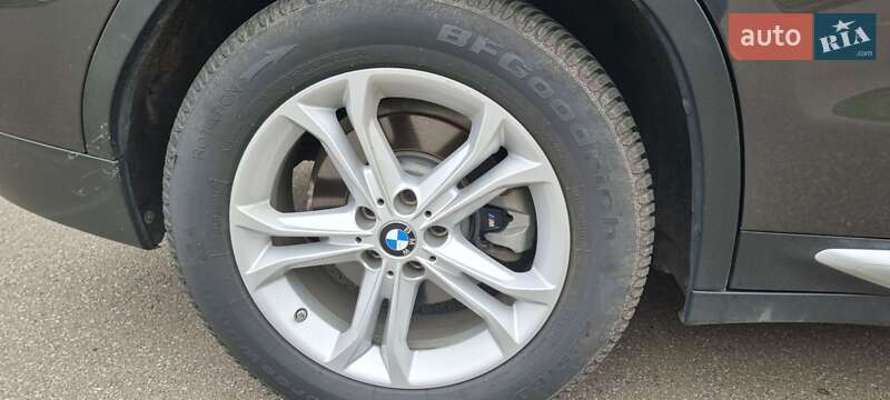 Внедорожник / Кроссовер BMW X3 2018 в Киеве