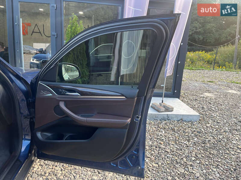 Внедорожник / Кроссовер BMW X3 2021 в Львове