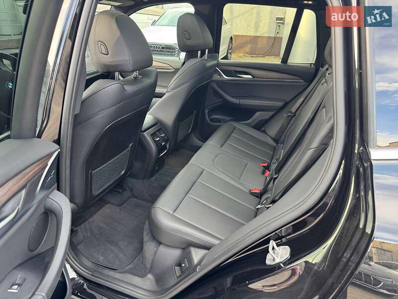 Внедорожник / Кроссовер BMW X3 2018 в Одессе