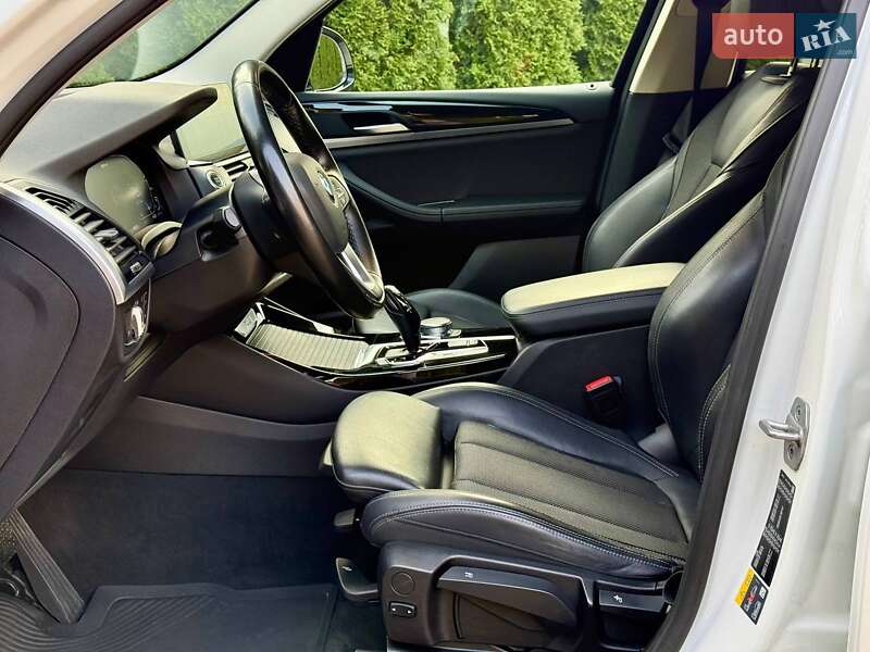 Позашляховик / Кросовер BMW X3 2021 в Самборі