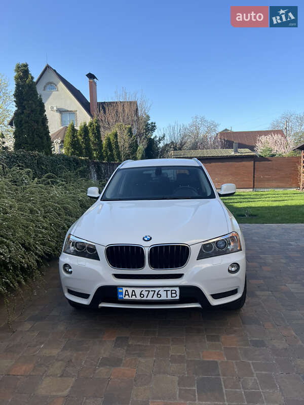 BMW X3 2011
