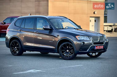 Внедорожник / Кроссовер BMW X3 2013 в Киеве
