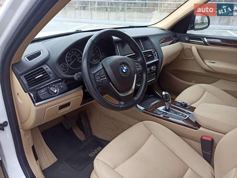 Внедорожник / Кроссовер BMW X3 2014 в Киеве