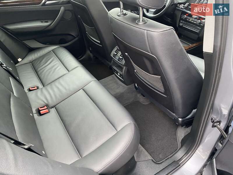 Внедорожник / Кроссовер BMW X3 2015 в Луцке