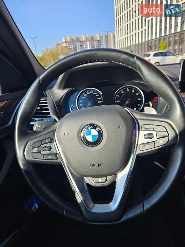 Внедорожник / Кроссовер BMW X3 2018 в Киеве