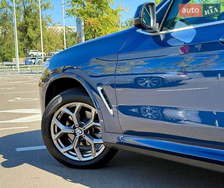 Внедорожник / Кроссовер BMW X3 2022 в Киеве