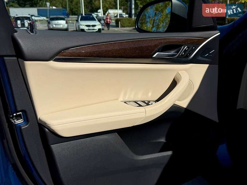 Внедорожник / Кроссовер BMW X3 2022 в Киеве