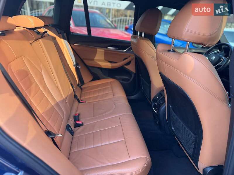 Внедорожник / Кроссовер BMW X3 2018 в Одессе