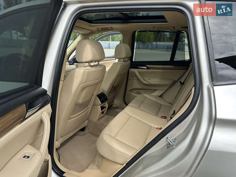 Внедорожник / Кроссовер BMW X3 2013 в Ковеле