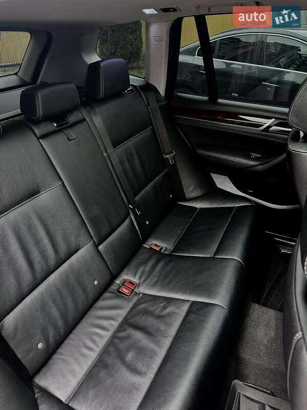 Внедорожник / Кроссовер BMW X3 2016 в Ивано-Франковске