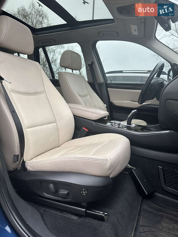 Внедорожник / Кроссовер BMW X3 2012 в Кременчуге