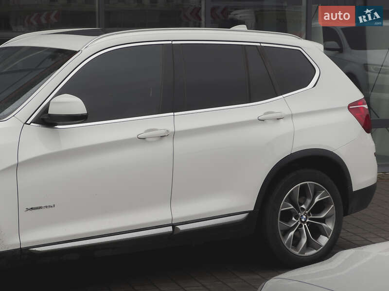 Внедорожник / Кроссовер BMW X3 2015 в Ужгороде