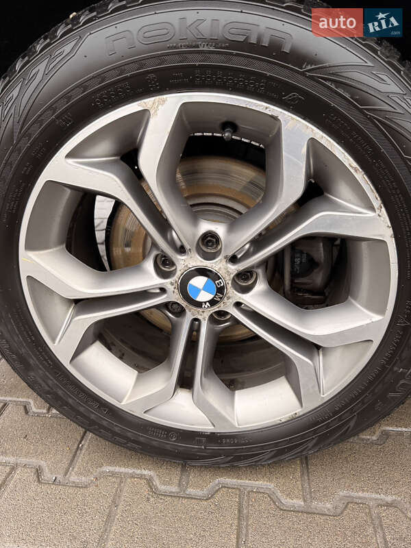 Внедорожник / Кроссовер BMW X3 2016 в Киеве