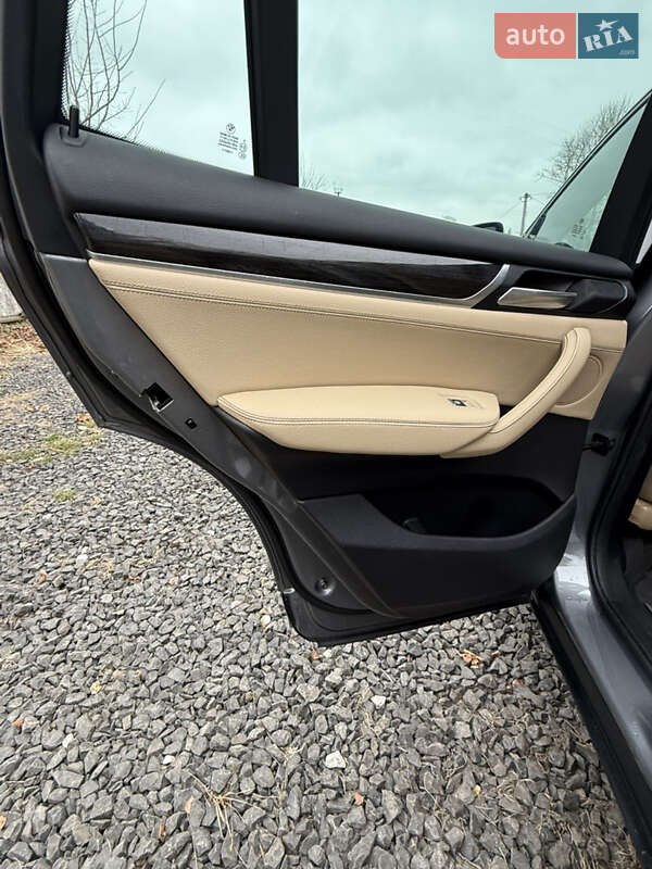 Внедорожник / Кроссовер BMW X3 2017 в Луцке