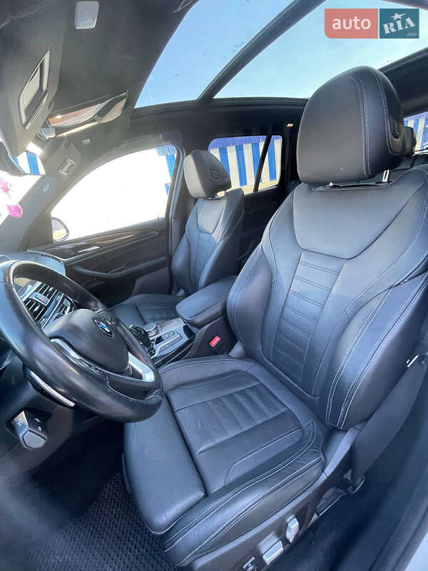 Внедорожник / Кроссовер BMW X3 2017 в Одессе