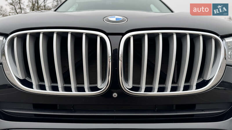 Внедорожник / Кроссовер BMW X3 2015 в Киеве