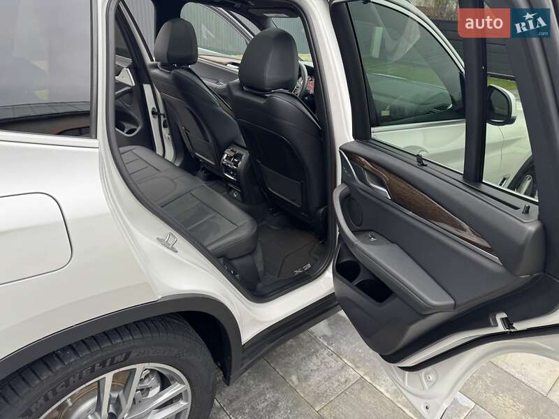 Внедорожник / Кроссовер BMW X3 2017 в Тернополе