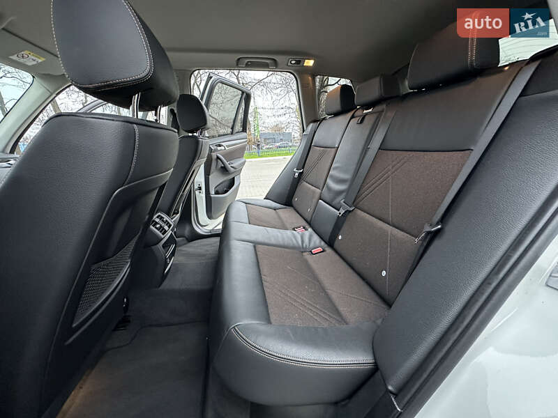 Внедорожник / Кроссовер BMW X3 2016 в Одессе фото 5 Внедорожник / Кроссовер BMW X3 2016 в Одессе