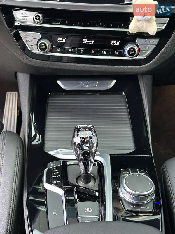 Внедорожник / Кроссовер BMW X3 2021 в Шепетовке