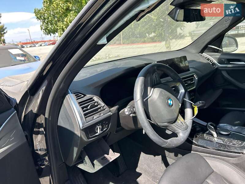 Внедорожник / Кроссовер BMW X3 2023 в Монастырище