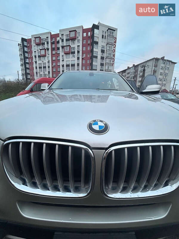 Внедорожник / Кроссовер BMW X3 2011 в Киеве
