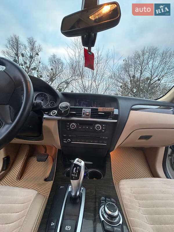Внедорожник / Кроссовер BMW X3 2011 в Киеве