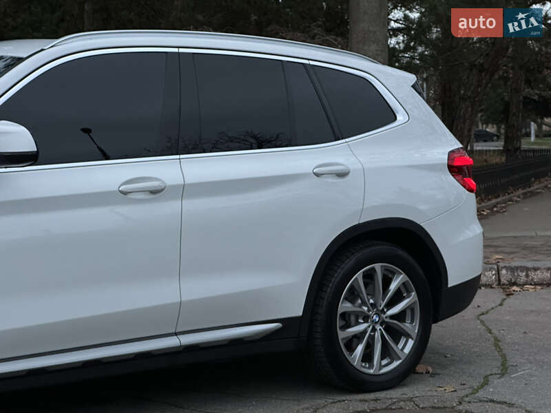 Внедорожник / Кроссовер BMW X3 2017 в Николаеве