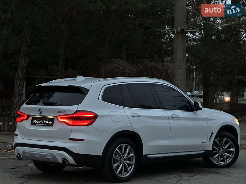 Внедорожник / Кроссовер BMW X3 2017 в Николаеве