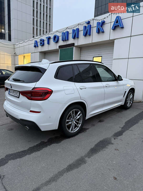 Внедорожник / Кроссовер BMW X3 2018 в Киеве