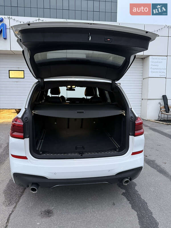 Внедорожник / Кроссовер BMW X3 2018 в Киеве