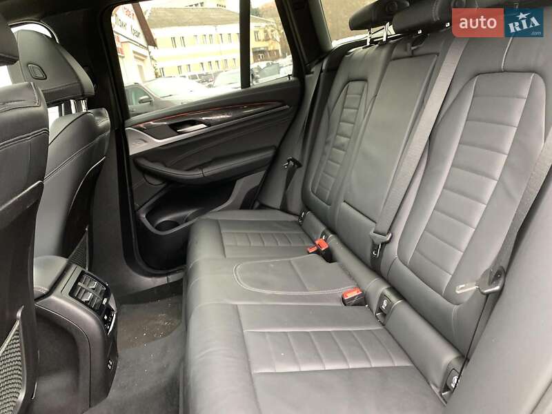 Внедорожник / Кроссовер BMW X3 2019 в Виннице