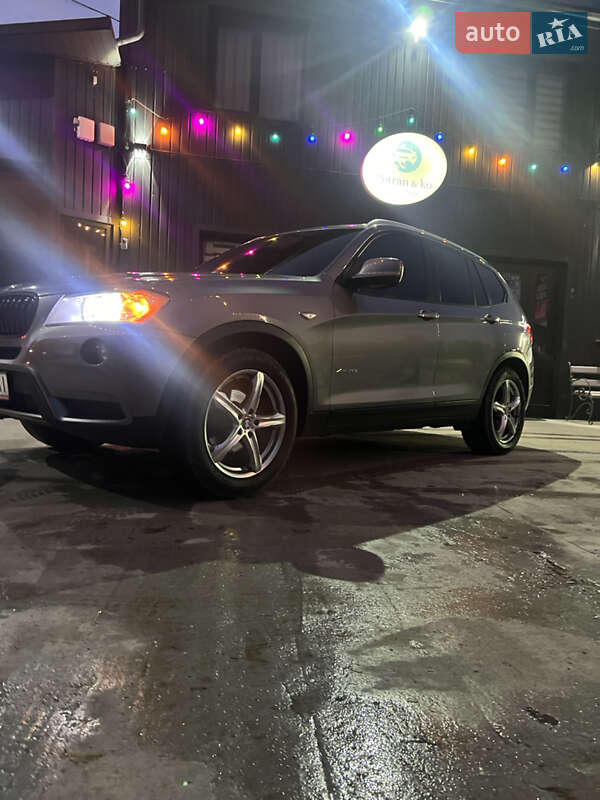 Позашляховик / Кросовер BMW X3 2013 в Микуличині