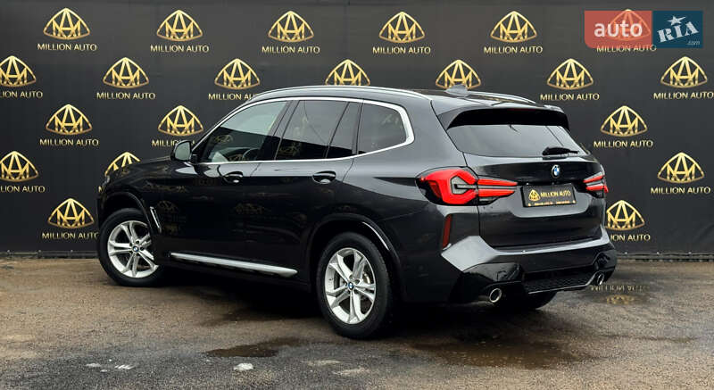 Внедорожник / Кроссовер BMW X3 2021 в Киеве