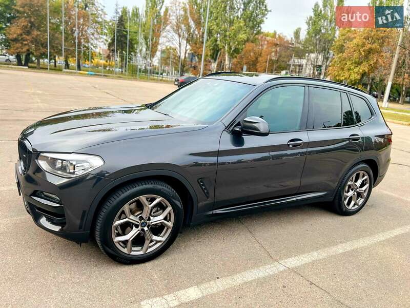Внедорожник / Кроссовер BMW X3 2020 в Запорожье