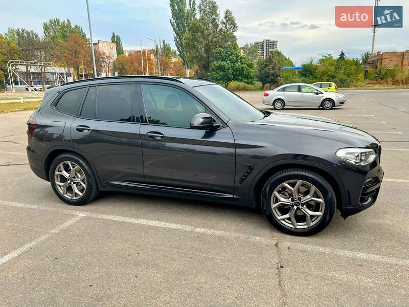 Внедорожник / Кроссовер BMW X3 2020 в Запорожье