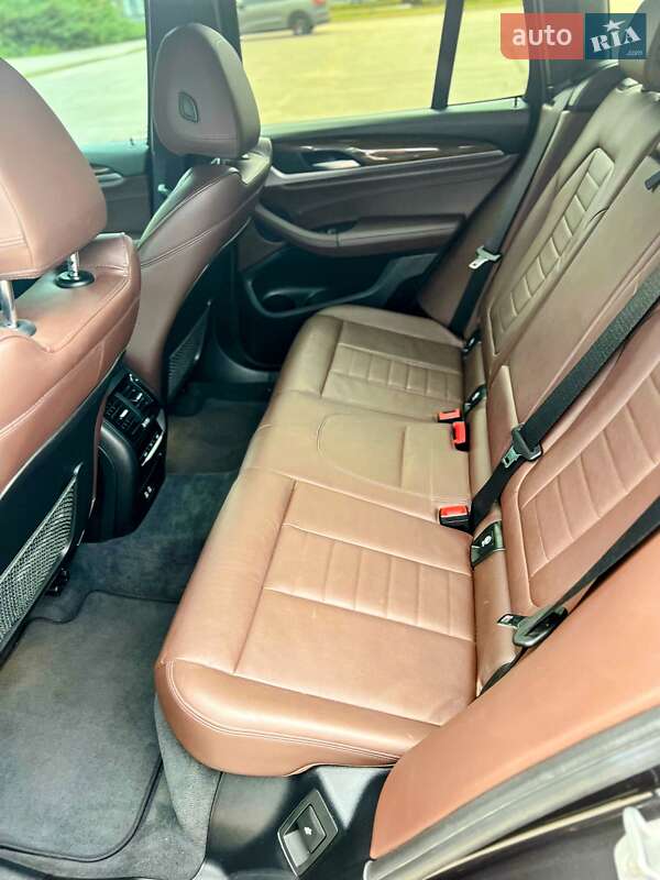 Внедорожник / Кроссовер BMW X3 2020 в Запорожье